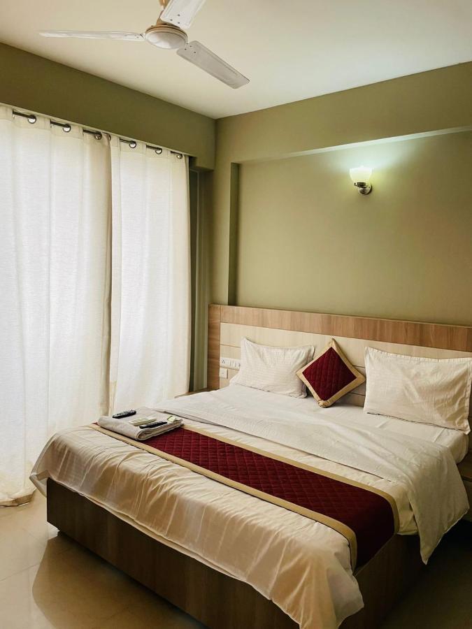 Omaxe Krishna Aavas Leilighet Vrindāvan Eksteriør bilde
